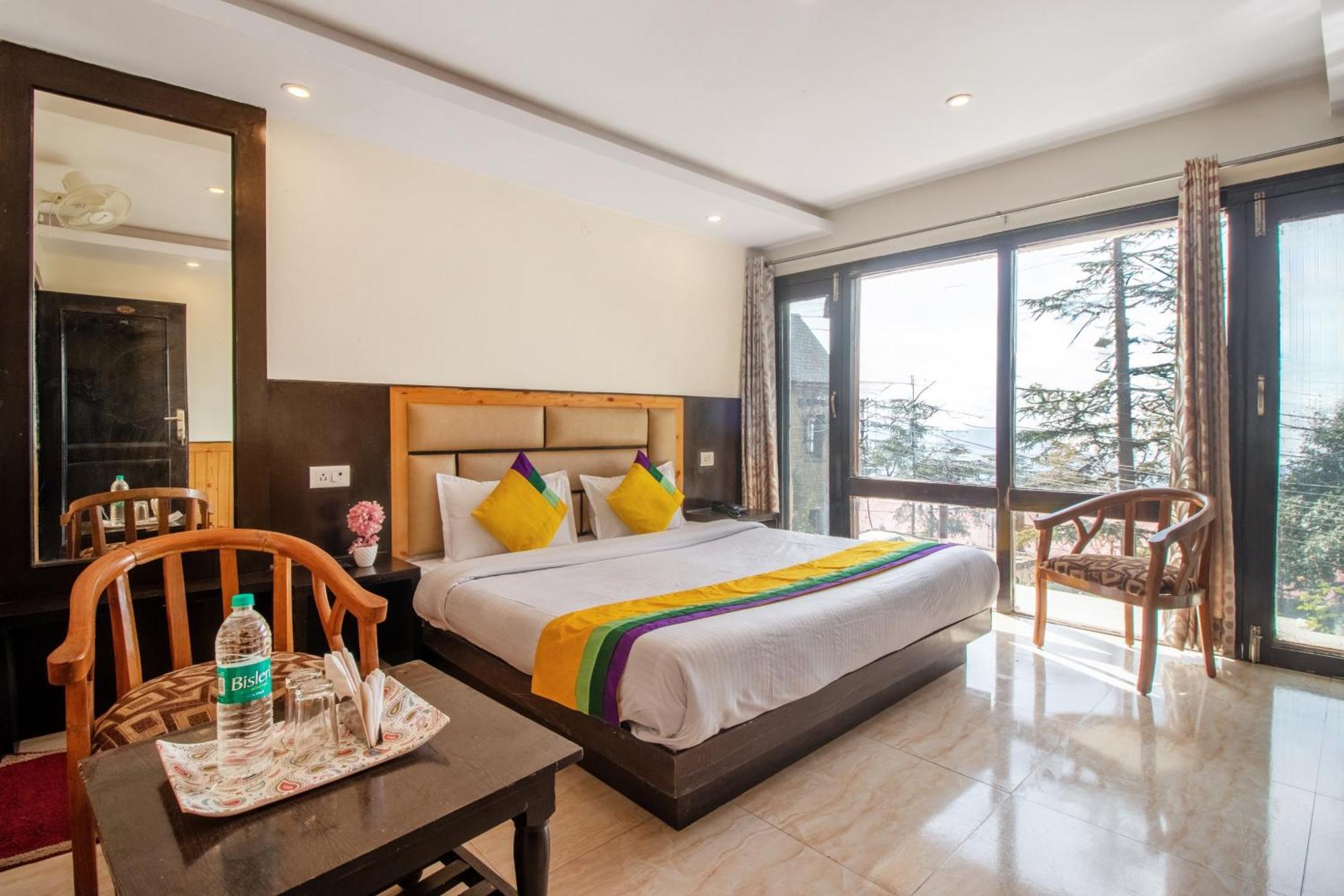 Itsy Hotels Avantika With Forest View Shimla Esterno foto