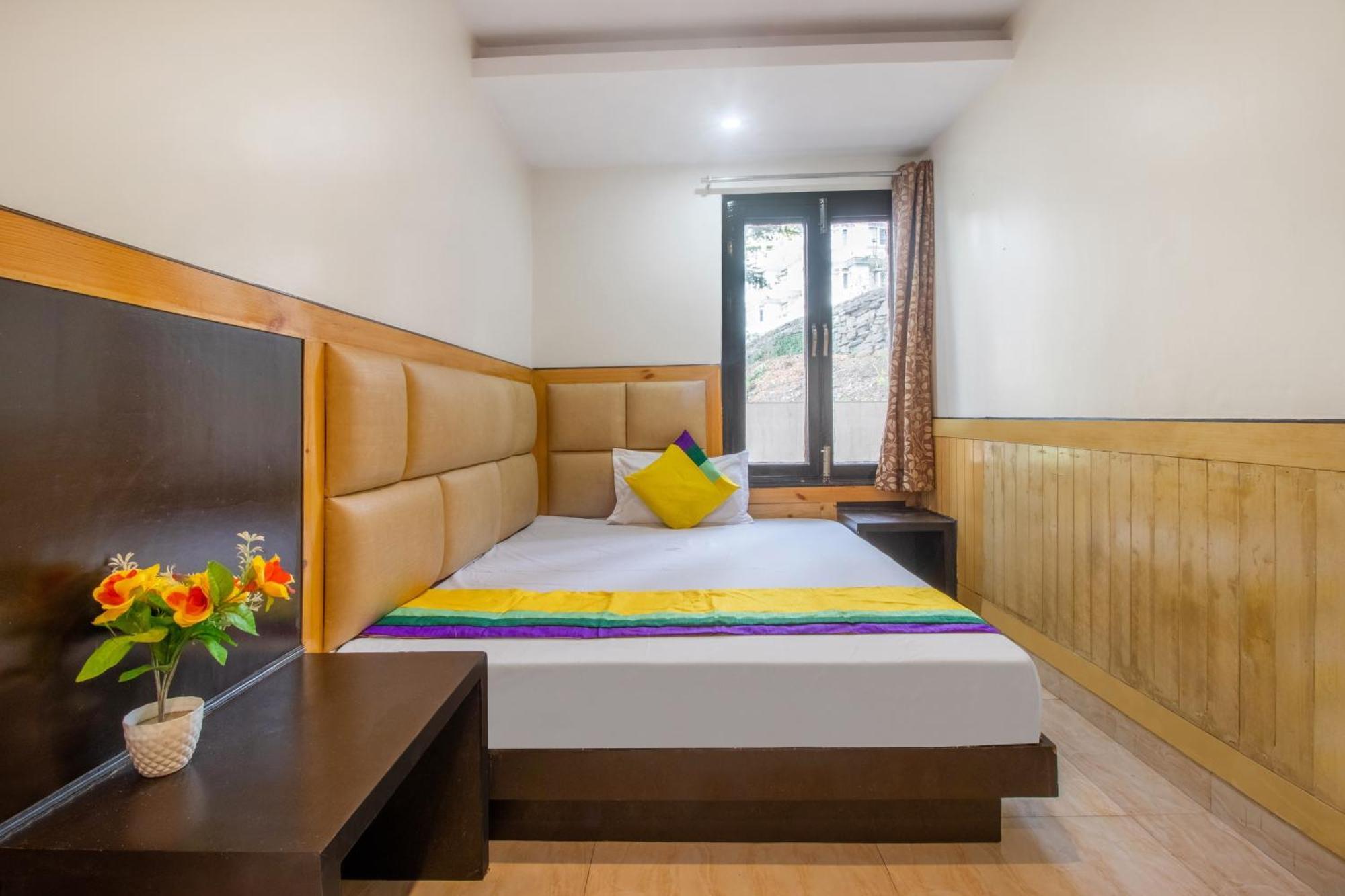 Itsy Hotels Avantika With Forest View Shimla Esterno foto
